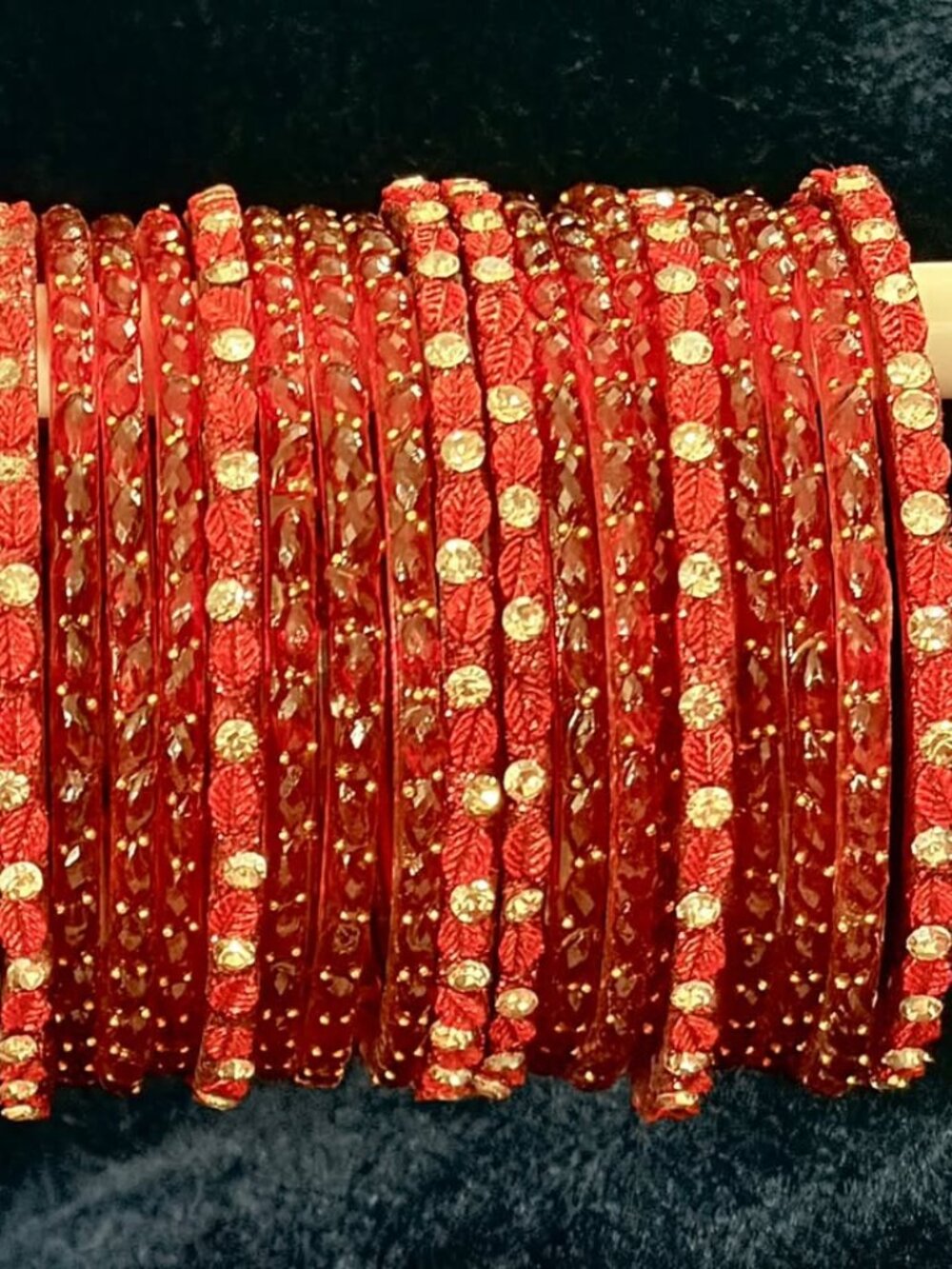 Women's Textured Resin Bangle Stack, Embossed Leaf Pattern & Rhinestone Embellis